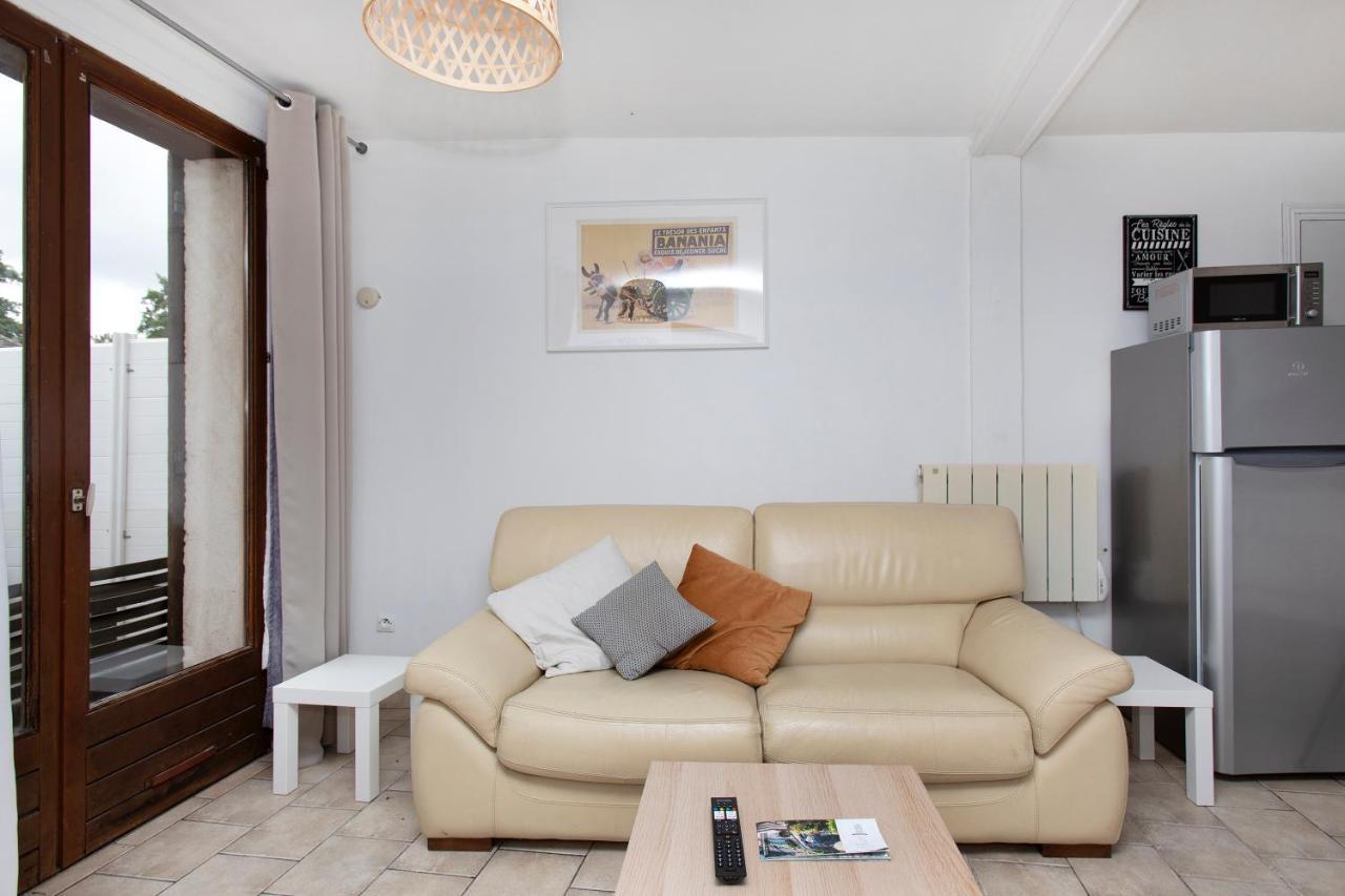La Petite Terrasse - Appartement Spacieux 브리온느 외부 사진